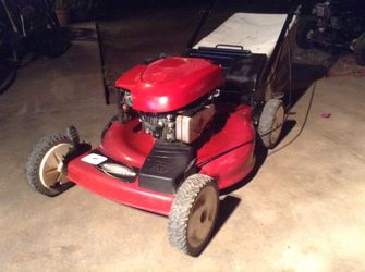 Toro Recycler 6.5 hp self propelled lawn mower
