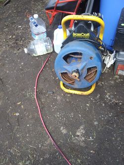 Drain cleaning machine