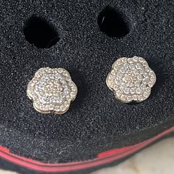 Gold And Diamond Earrings 