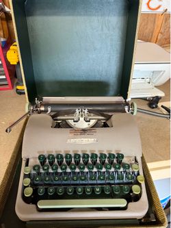 Tower Commander vintage typewriter