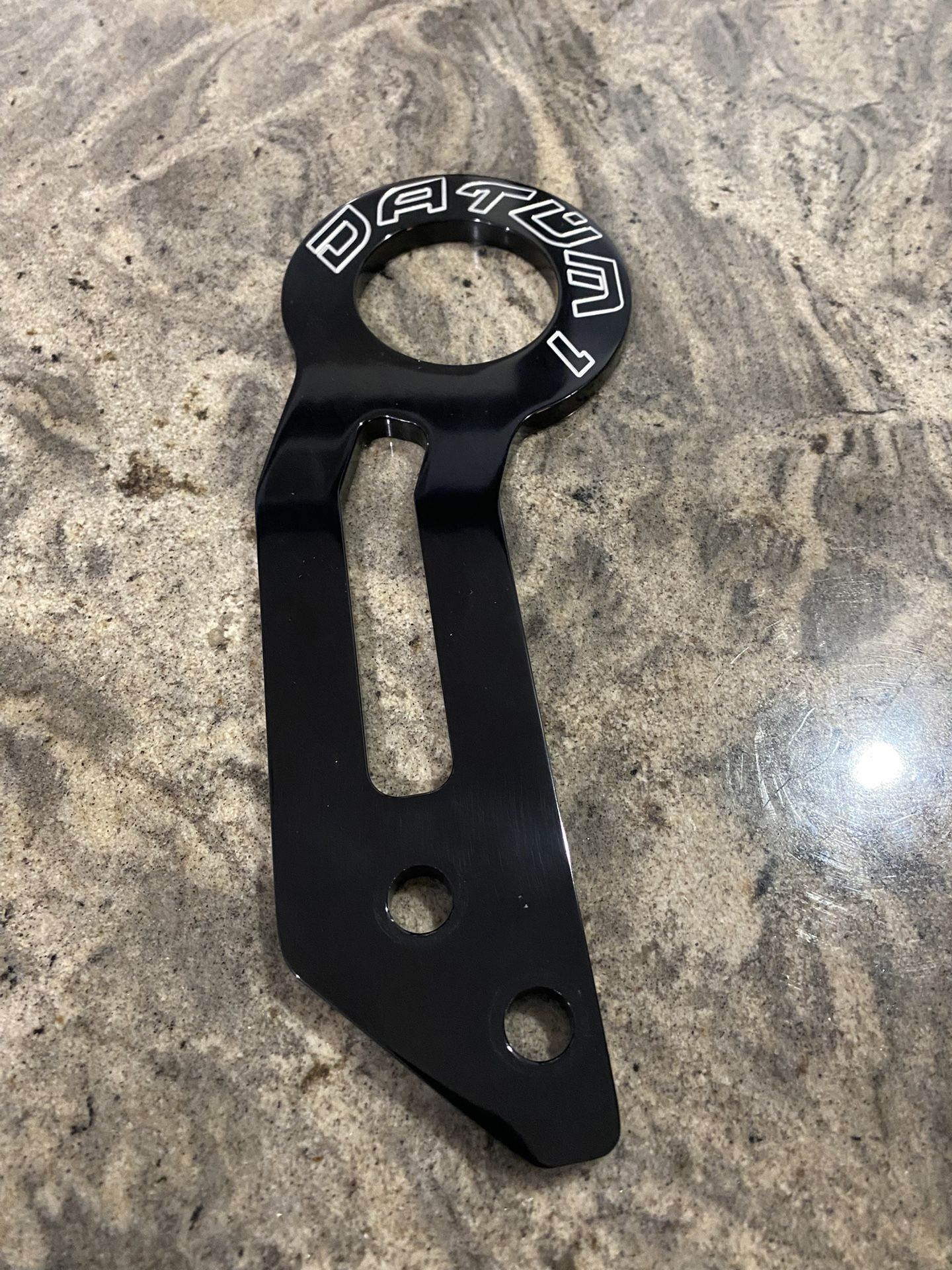 Tow Hook Rea New