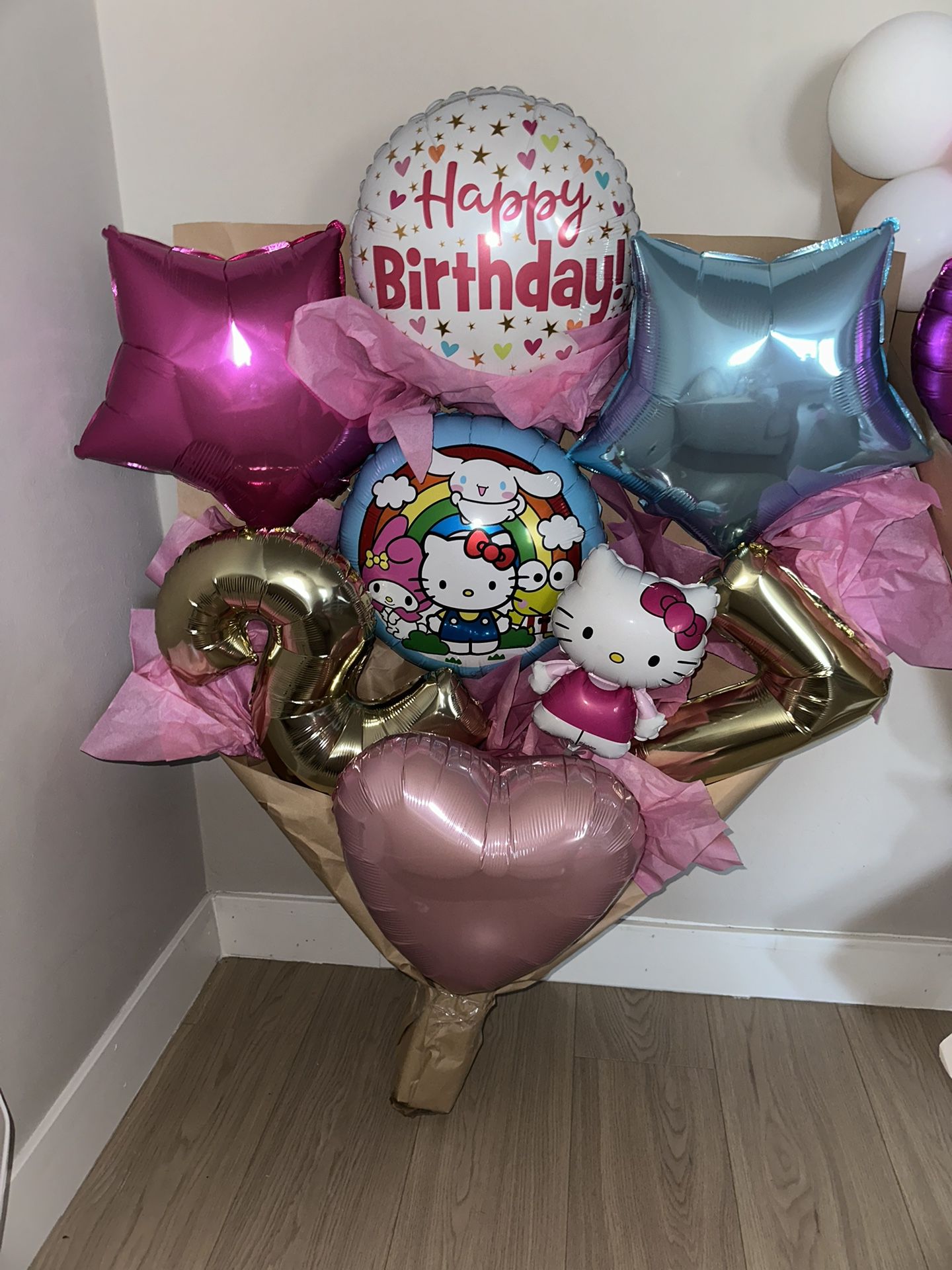 Hello Kitty Balloon Bouquet