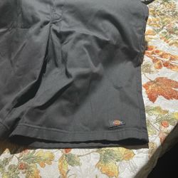 Dickies Shorts Size 36 Waist!