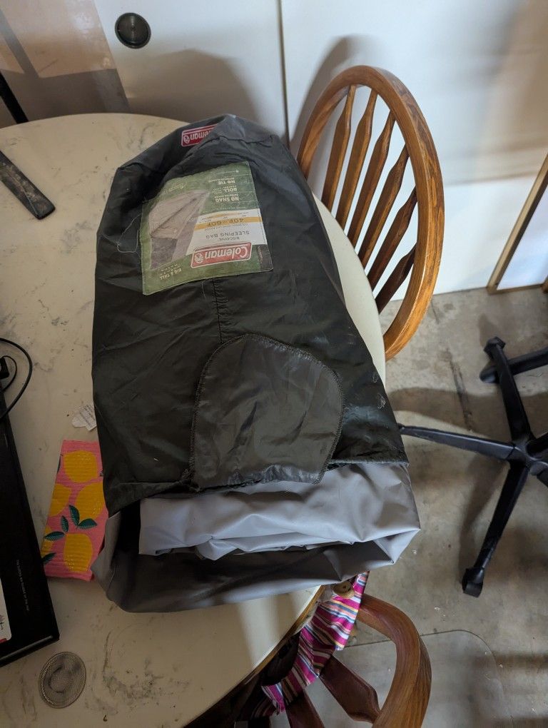 Intex Queen Airbed w/2 Pumps