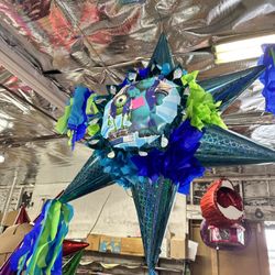 Monsters University Bola Star Pinata