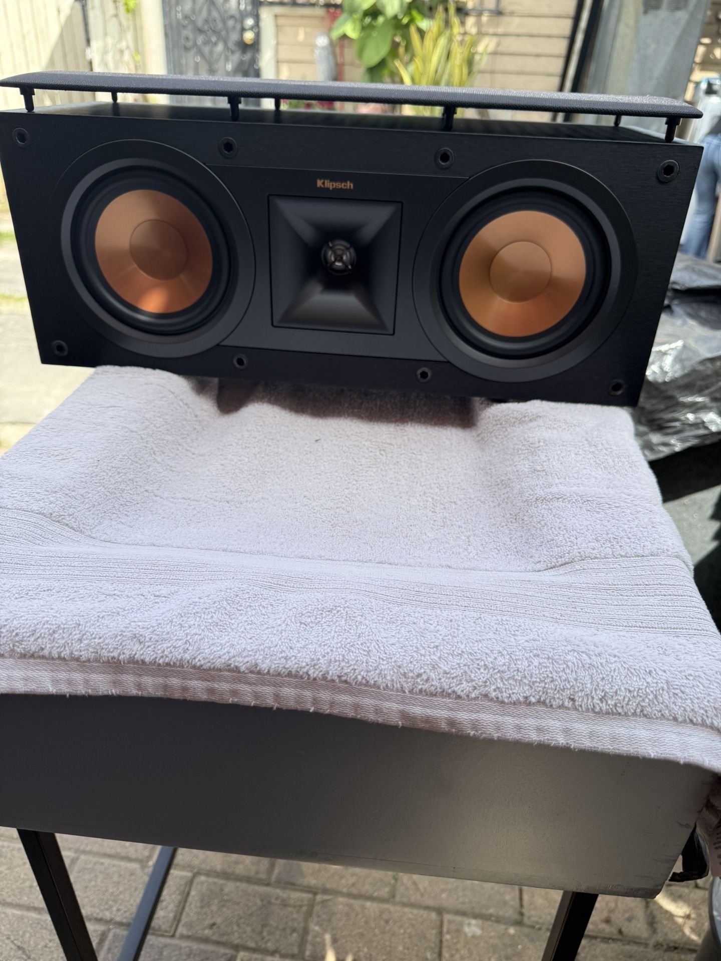 Klipsch Center Speaker