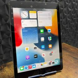iPad 6, iCloud and Factory Unlocked,  Excellent Condition 