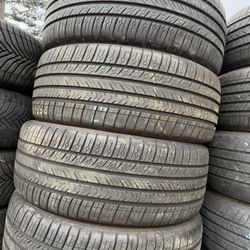 255 45 19 Vendo Un Set De Llantas Usadas En Excelente Condición Marca Michelin 