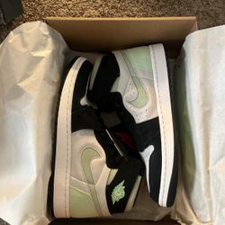 Air Jordan 1 ZM Air CMFT 2 Vapor Green Men's Size 10