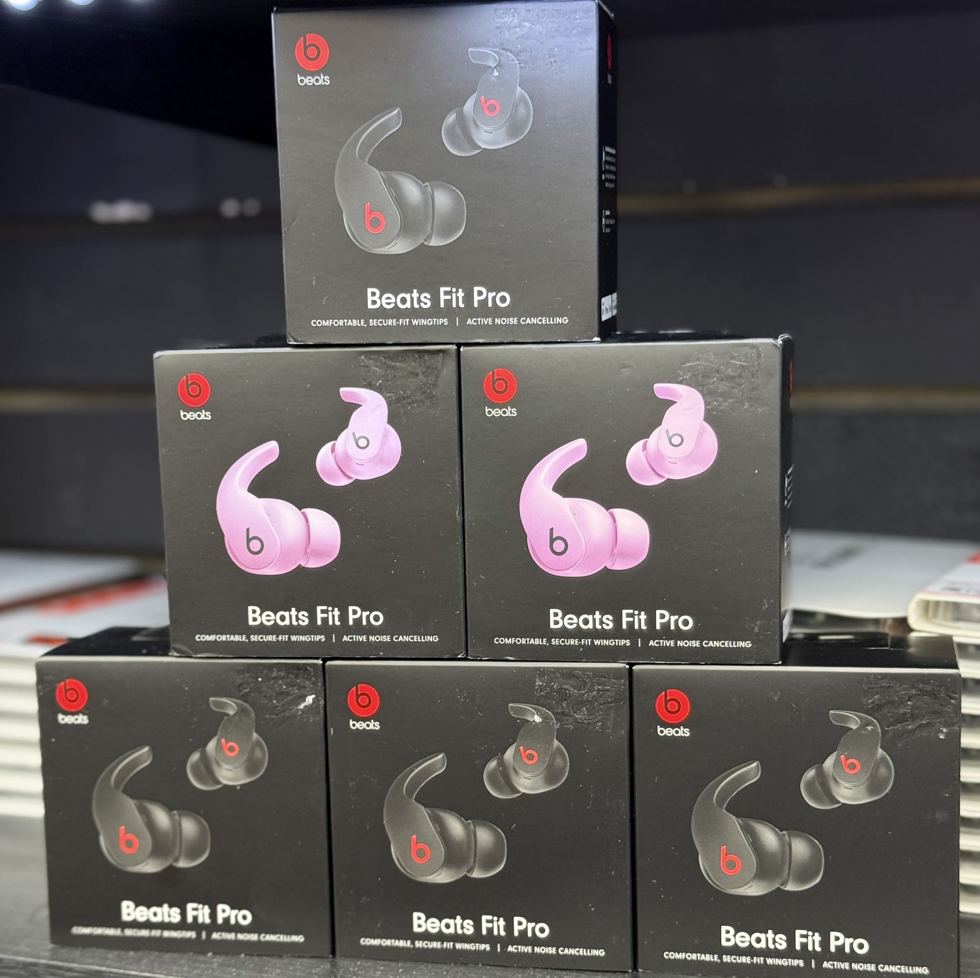 Brand New Beats Fit Pro 📱⌚️📷🔥on Sale 🔥⌚️📱📷