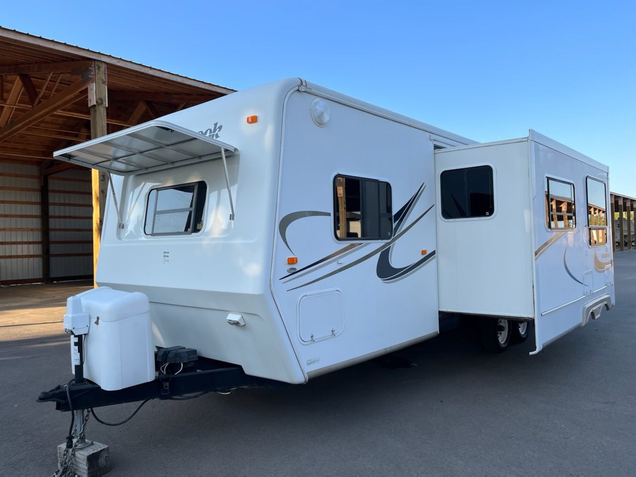 2005 Sunnybrook Titan Series 29RBS