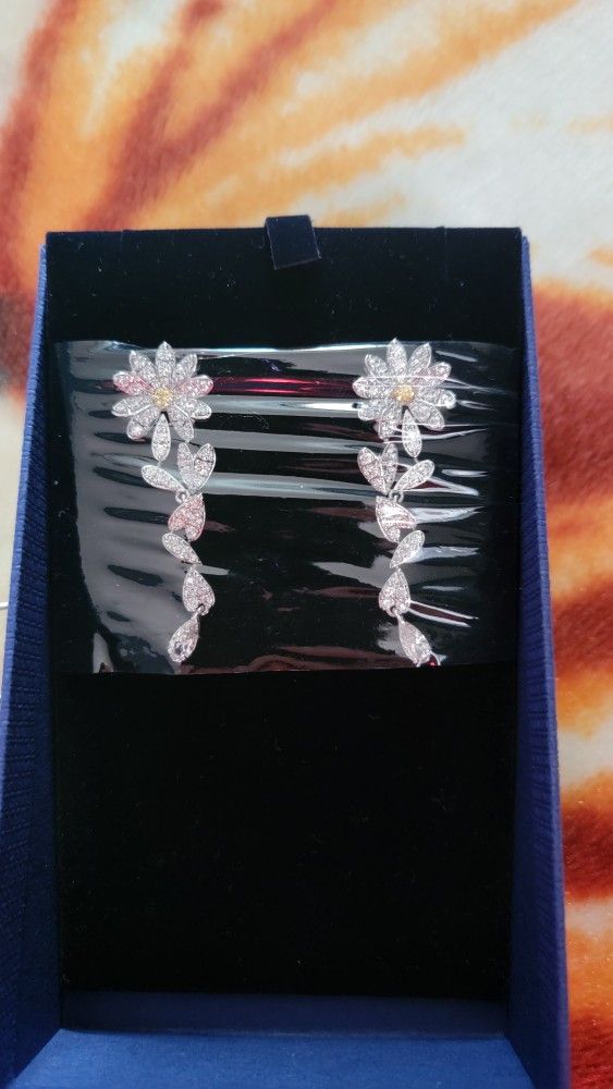 Swarovski Flower Earrings 