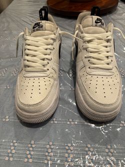 Nike Air Force 1 White & Black Sneakers