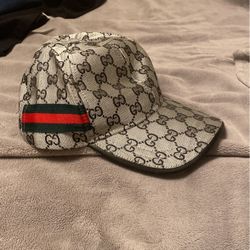Gucci hat