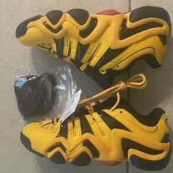 Adidas Crazy 8 low Size 6.5M Kobe Grambling hbcu