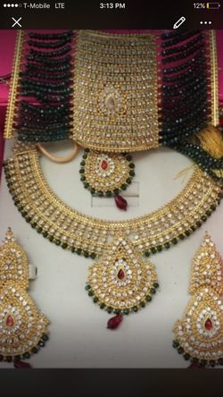 Party dress with Jewelry