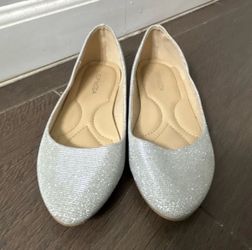 TOP MODA women’s silver glitter ballet flat slip - on