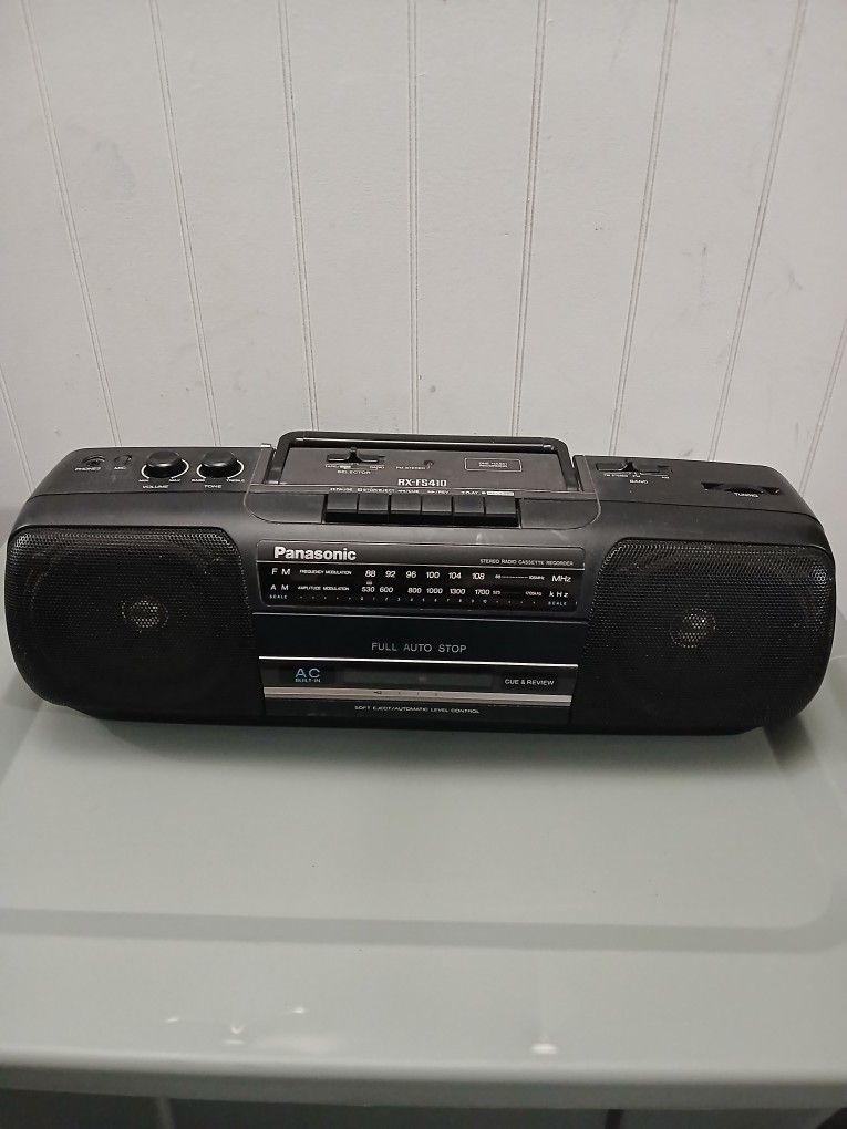 Panasonic RX-FS40 AM/FM Stereo Cassette Boombox