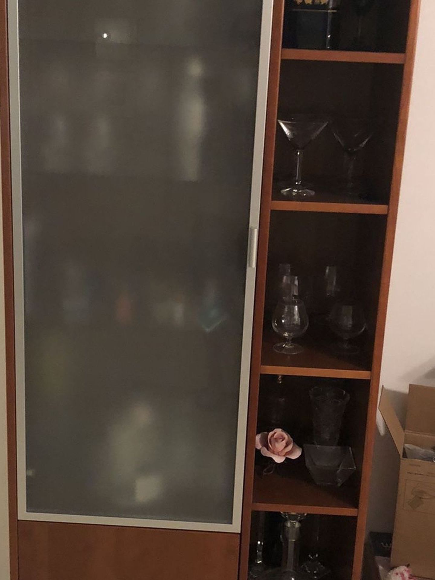 Bookshelf/Liquor Cabinet for FREE