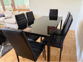 Dining table (seats 6) - Black