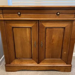 Aubusson 2 Door Console/Dresser Table