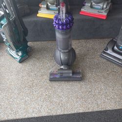 Vacuum Cleaner 