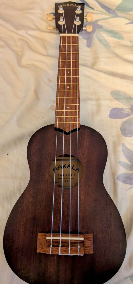 Makala UKULELE Soprano SERIES MK-S