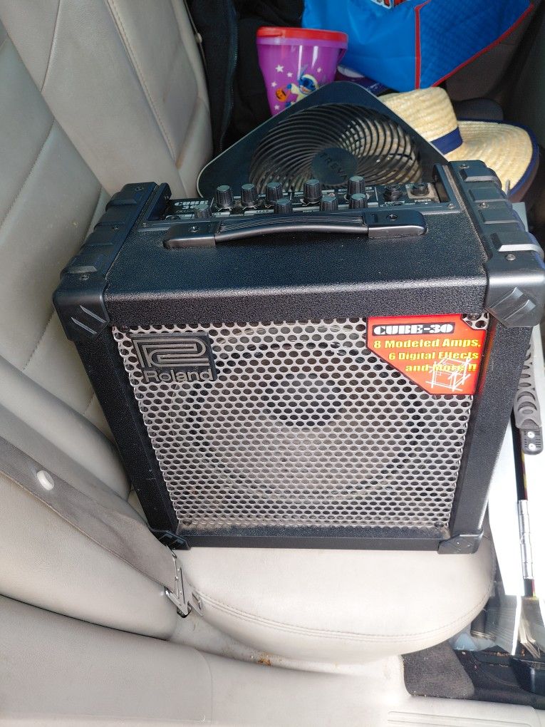 Amplifier. Good Condion