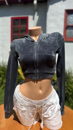 Grey cropped velvet jacket