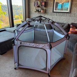 California Beach Co.  Playpen and Playmat Pack 