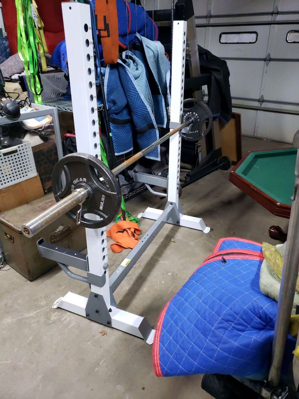 Fitness gear pro ob 600 olympic weight bench for Sale in Mooresville