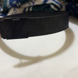 Louis Vuitton Initial Belt 
