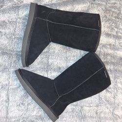 New Womens Icebear Boots Size 9