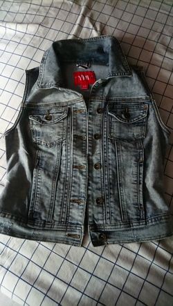 Top Size Small