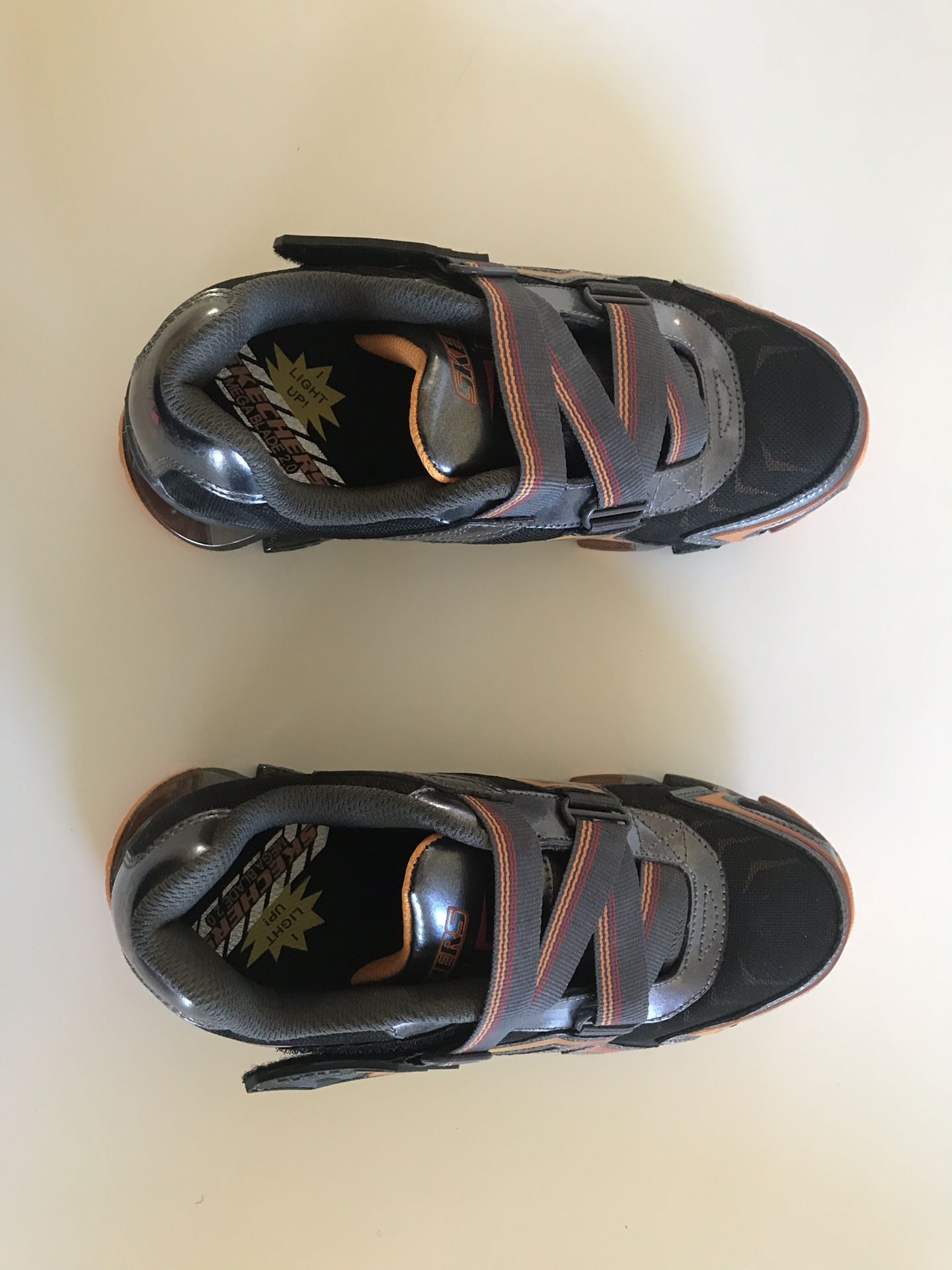 Skechers boys size 3 Megablade 2.0 Techtrack sneaker shoes