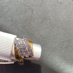 14k Diamond Ring 