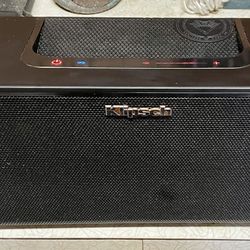 Klipsch KMC3 wireless music system Bluetooth speaker with ac adapter 