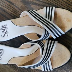 Sofft White Black Stripped Slip On Sandals Heels  Size 6