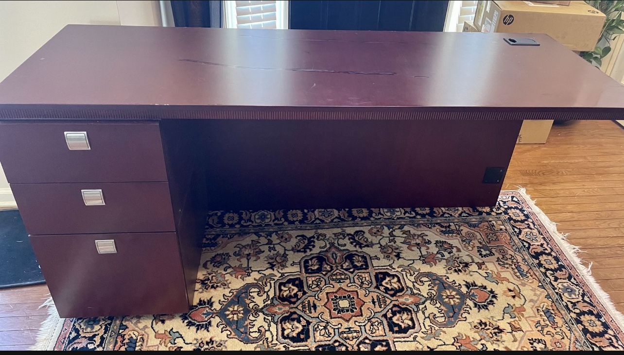FurnitureLand South Brand New High Quality Wood Office Desk, Computer Table Desk