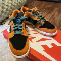 Nike Dunk Low Sp (Ceramic/black/nori)