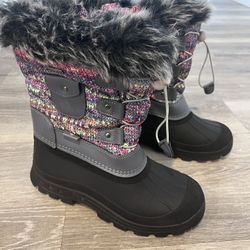 Dream pairs Snow/rain Boots Size 5