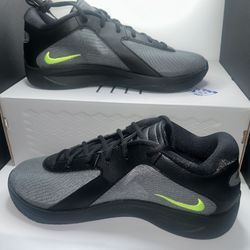 New Giannis Freak 6 Sizes 9,10,11 Black Volt Cool Grey SKU FJ7792-001