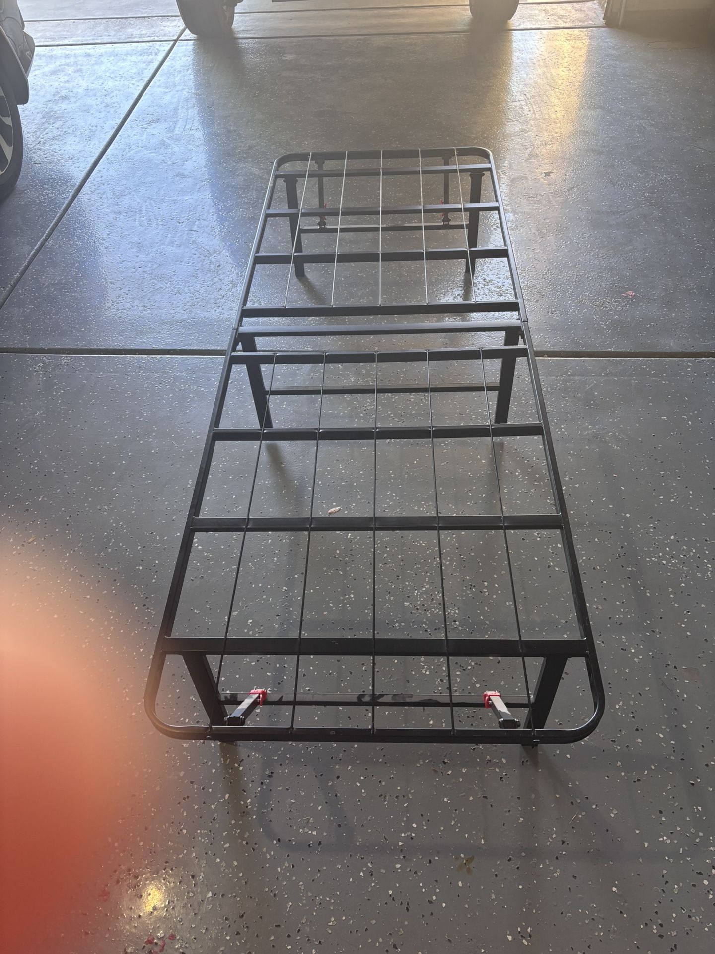 Metal Foldable Bed Frame