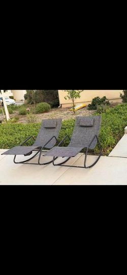 Set de 2 sillas nuevos en caja