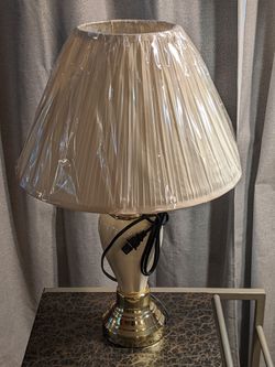 (2) NEW Ceramic Pumpkin Style Accent Table Lamp. (Variety Of Colors Available)