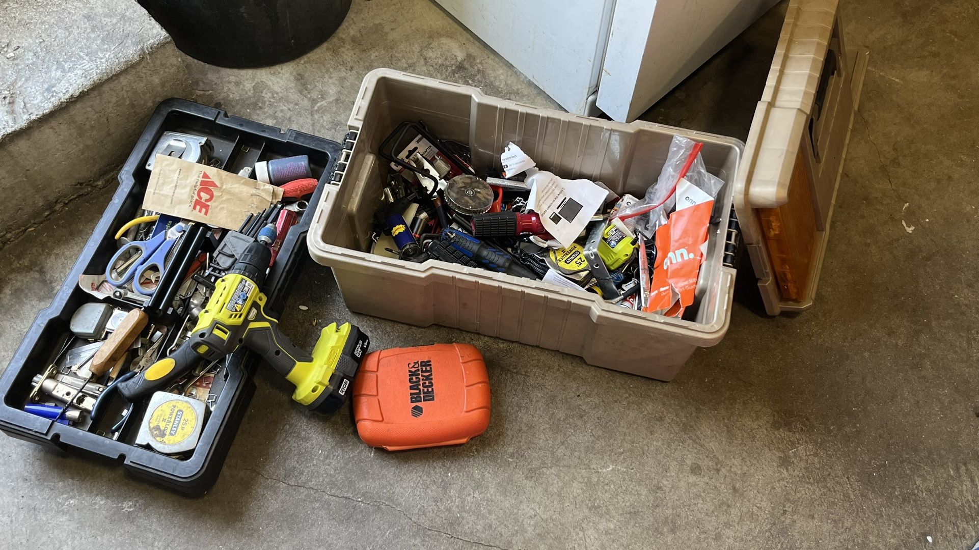 Tool Lot – Ryobi Drill, Black & Decker Kit & More