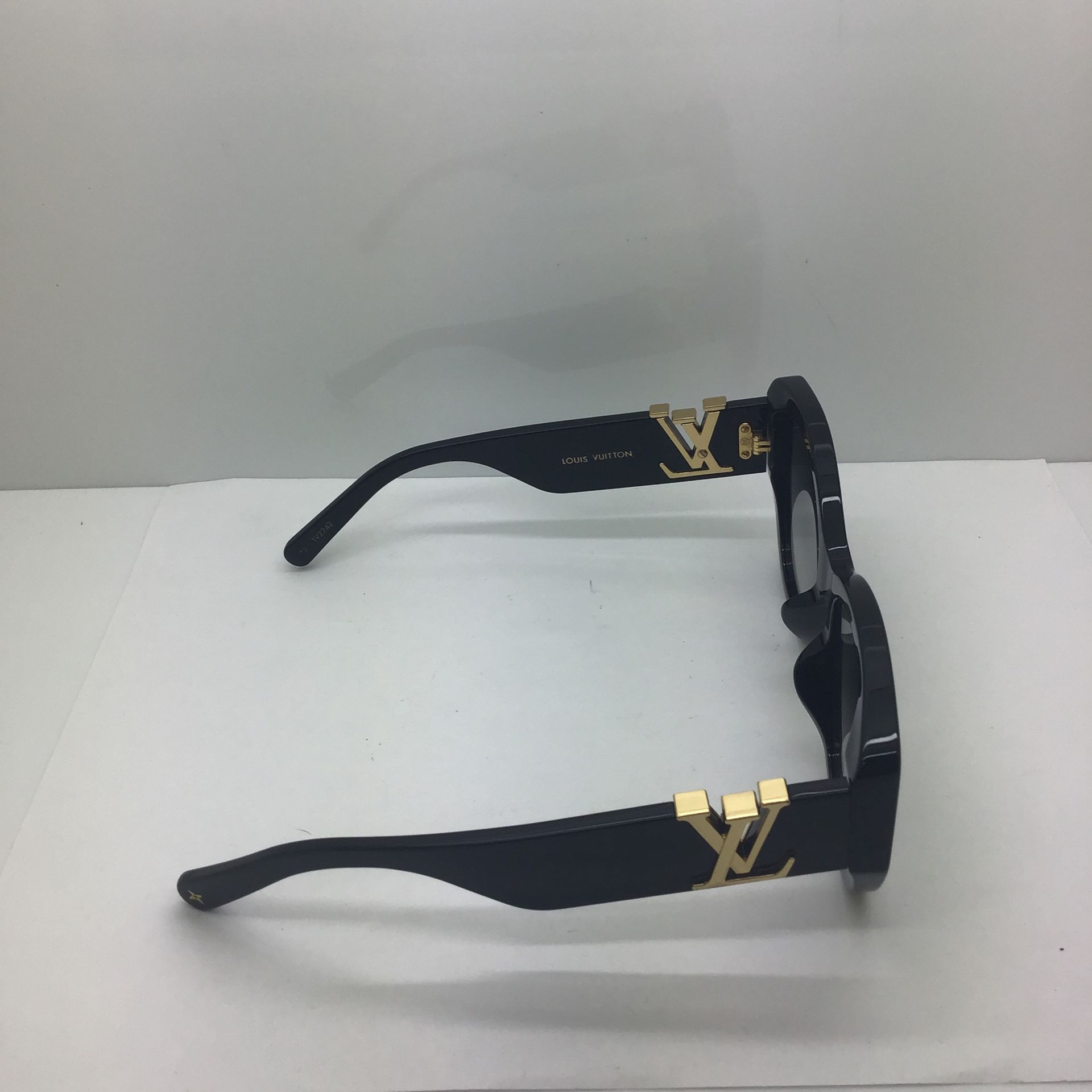 Louis Vuitton Black Angular Frame Sunglasses with Orange Detail -  ShopperBoard