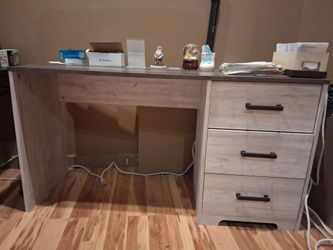 Shawburn 54" office desk
