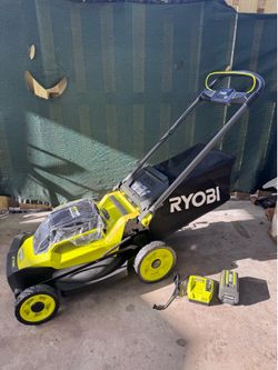 BRAND NEW IN AN OPEN BOX RYOBI 40 V HP / 6 Ah Hi Performance Advanced Technology 20" INCH BRUSHLESS PUSH MOWER, MORE POWER THAN 150 cc GAS MOWER. VERY