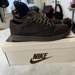 Jordan 1 Travis Scott Velvet Brown